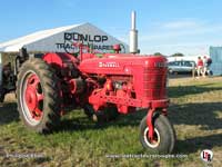 Farmall H row-crop à roue unique