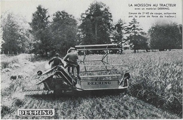 Moisson au tracteur FAD. 302 BB.jpg